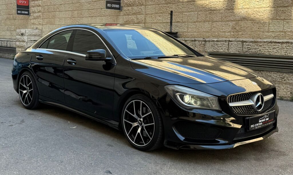 מרצדס בנץ הונג CLA250